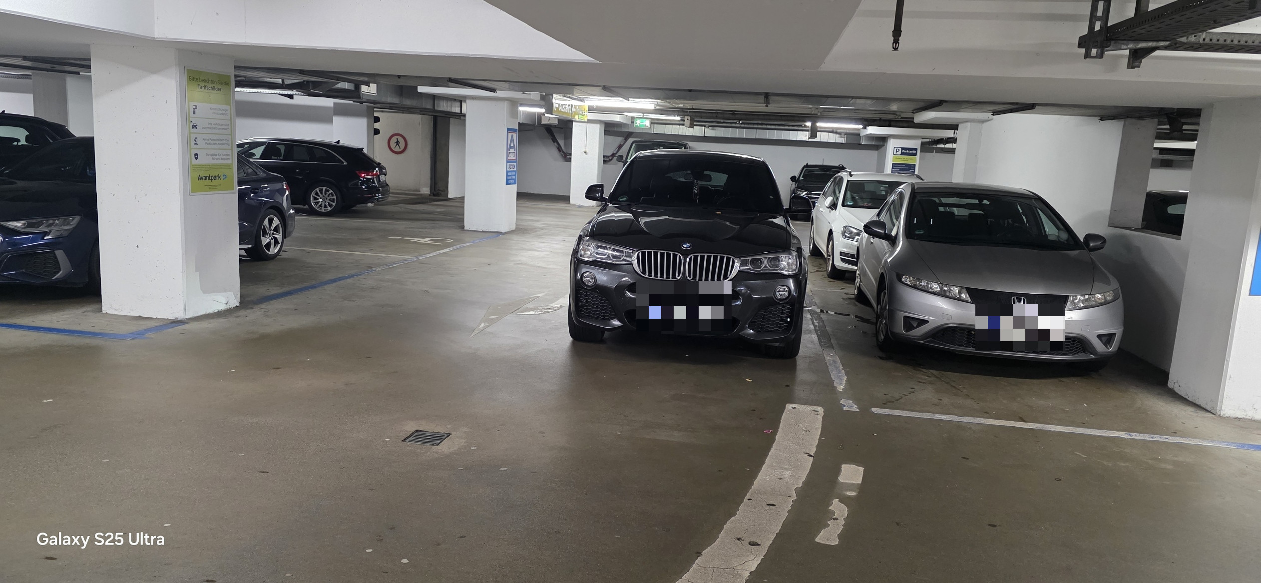 Verpixeltes Park-Meldung